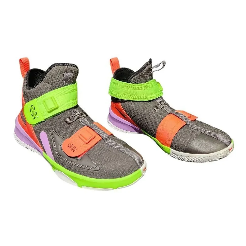 Nike LeBron‎ Soldier 13 XIII Youth 7 Basketball Shoes Sneakers thunder gray